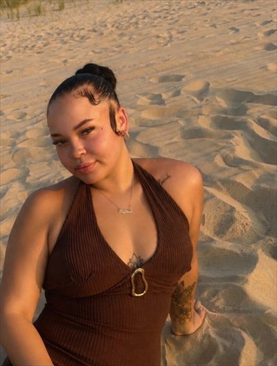miyaAfterDark profile photo 2