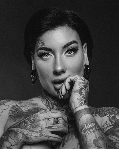 Kiki Julek (Julia Świergiel)
