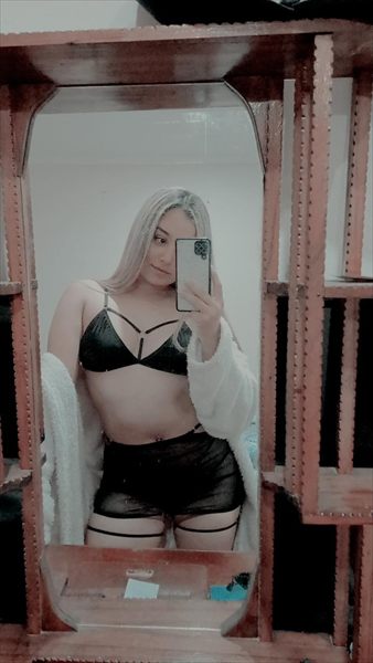 K E L L Y S 🐰🩶