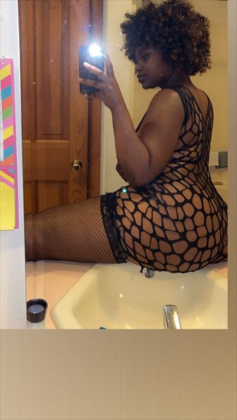 Coco Brown profile photo 2