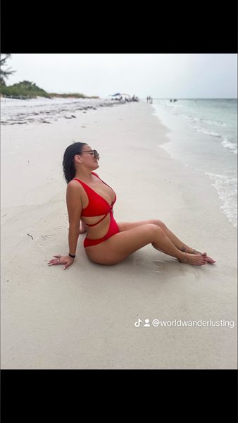 Nina profile photo 2