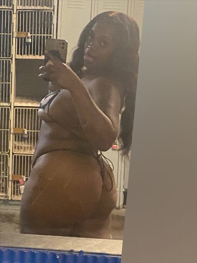 Lynn’s Mansion 🐰👅💦🫦🤫