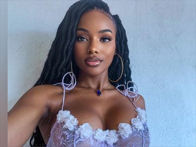 Larissa🖤Black Goddess