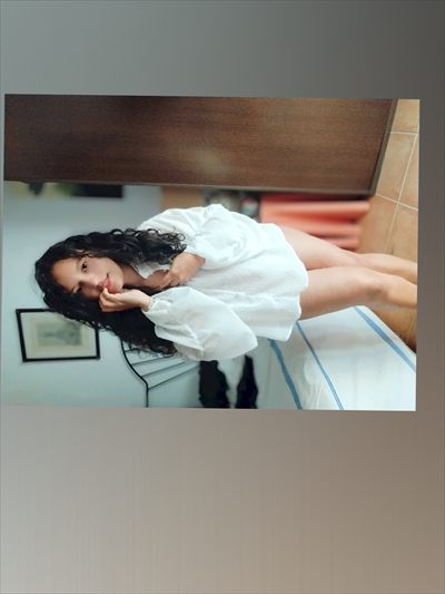 Moly25 profile photo 2
