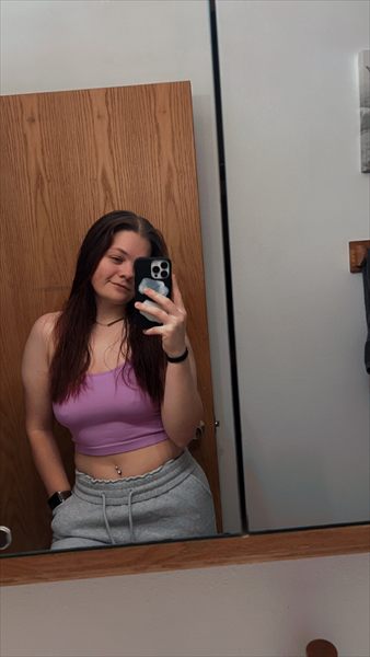 Teagan Janousek profile photo 2