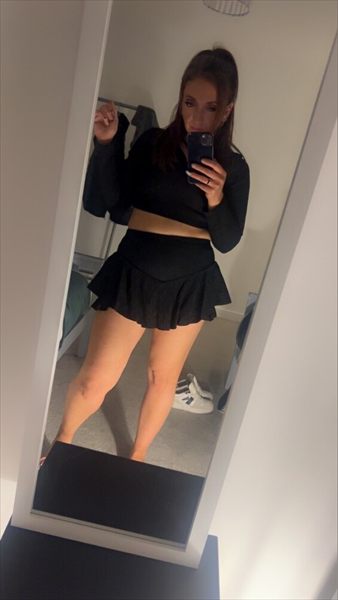 🔥🖤PetiteSl*t🔥🖤