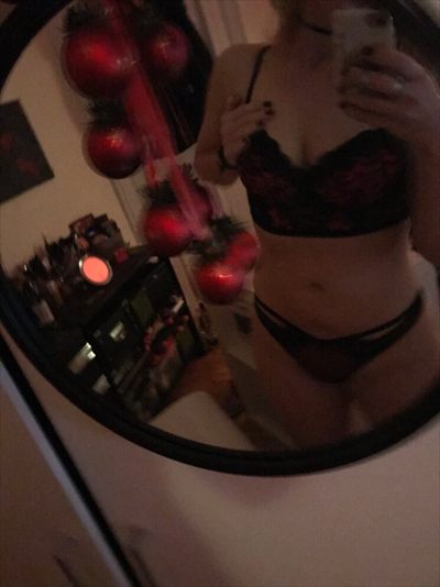 DixieTrina profile photo 2