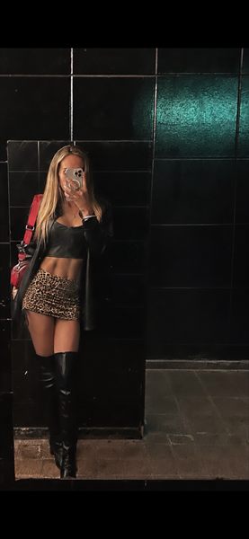 • 𝑲𝑨𝑻𝑯𝑳𝑬𝑬𝑵 𝑶𝑹𝑬𝑳𝑳𝑨𝑵𝑶 🔥
