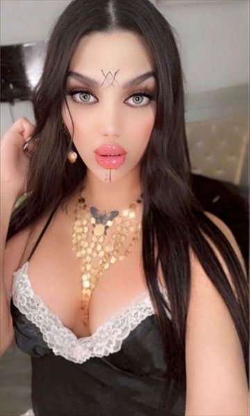 Eva Karam