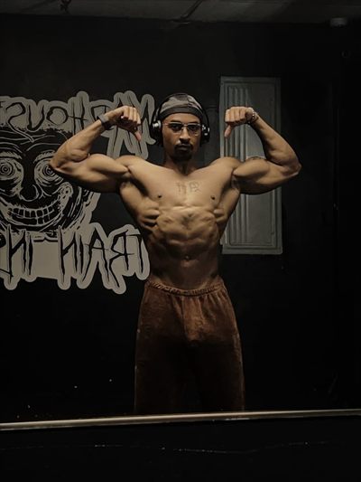 Yavin Hines profile photo 3