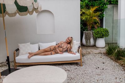 Phoebe knight profile photo 2