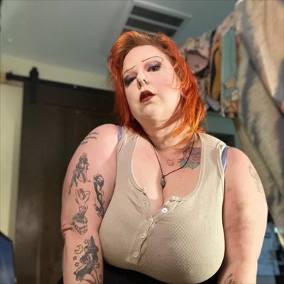 Kate Clark profile photo 2