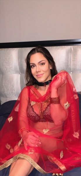 Nitu Sharma🔥 Indian house/ Hotwife profile photo 2
