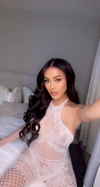 Island Goddess profile photo 2