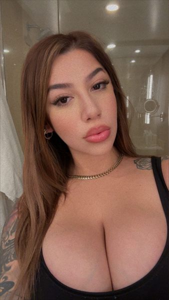 liz ⚡️⚡️