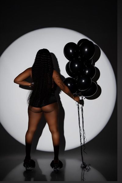 Theofficialiamdrina profile photo 2