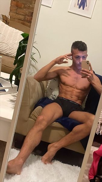 Danny Dakota profile photo 3