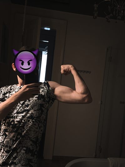 Axe profile photo 2