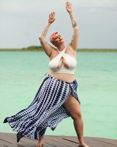 Caricia Cinema x Alicia Delicia