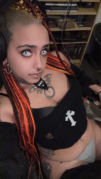 Tala the goth pup
