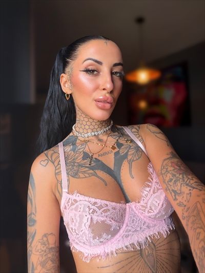 Cleo Álvarez