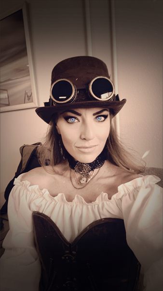 SunKissedFreya2