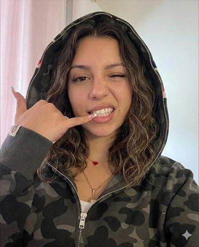 Inès 💕