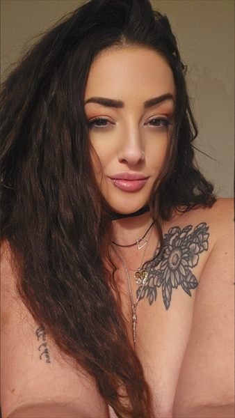 Brinichole36