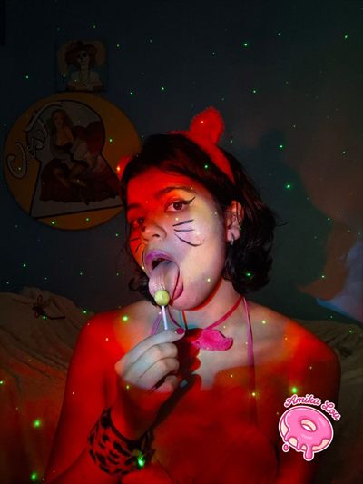 Amika Lou