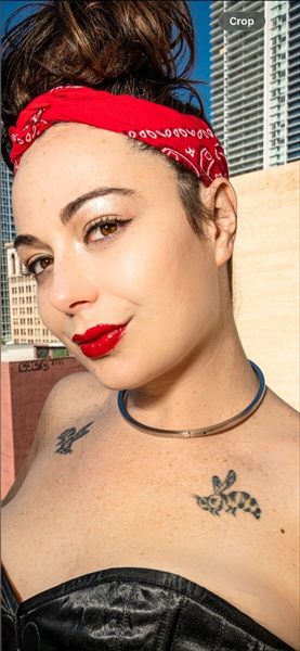 Siouxsie Q is Your American Sweetheart