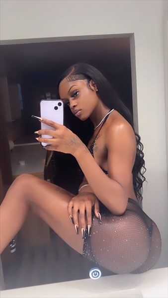 ❤️TsYo’mi✨ Naughty🥂Secrets 🤫✨ profile photo 3