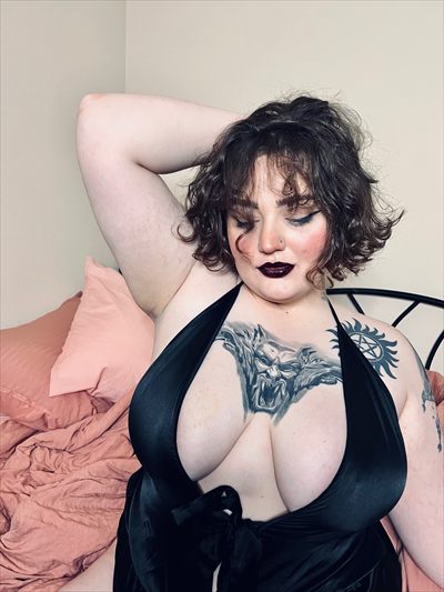 Maeve Constantine