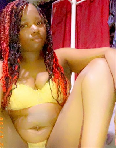 Wet Dark Rose 💦💦