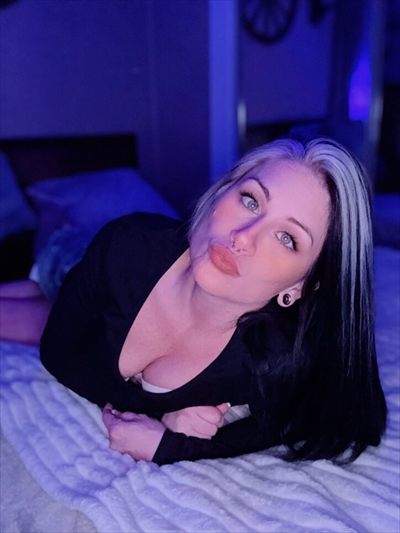Elise profile photo 3