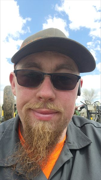 DJ