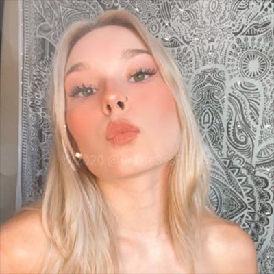 💕𝑃𝑟𝑖𝑛𝑐𝑒𝑠𝑠 𝑃𝑖𝑛𝑘𝑦 💕