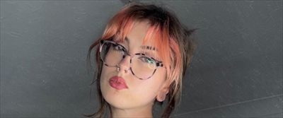 Ellie Grace profile photo 2
