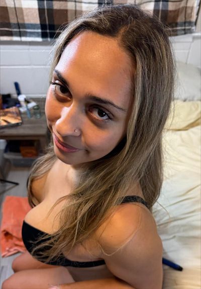 Vivian Coxs