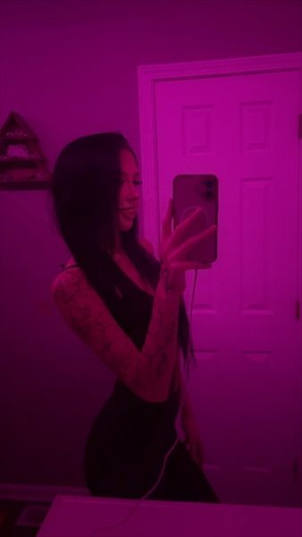 leah nicole🍒