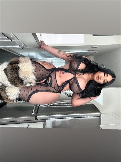 🫦𝑪𝒖𝒓𝒗𝒂𝒄𝒆𝒐𝒖𝒔 𝒃𝒐𝒎𝒃𝒔𝒉𝒆𝒍𝒍 𝒈𝒐𝒅𝒅𝒆𝒔𝒔 💋 profile photo 2