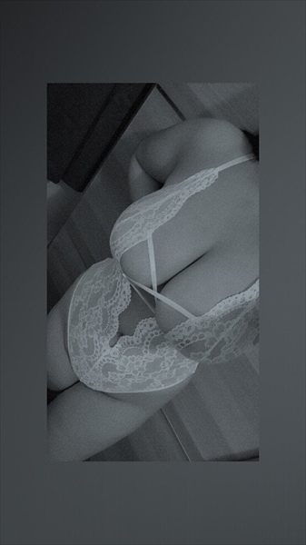 Lily profile photo 3