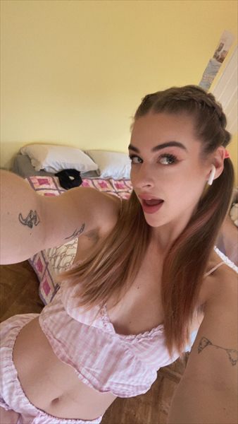 Ella 🎀