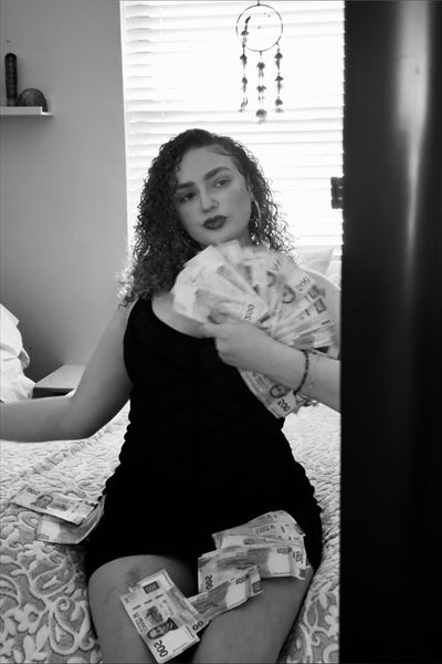 elza paola. 🖤