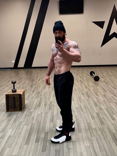 J1Gzzyy profile photo 3
