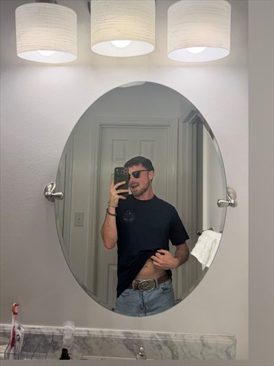 Daddy Dyl profile photo 2