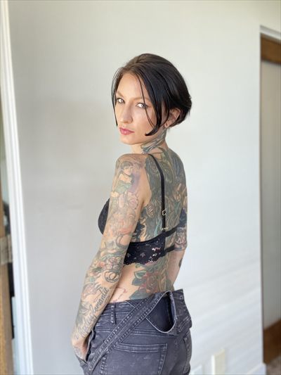 Katie Ellis