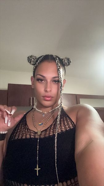Alexis profile photo 3