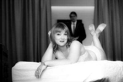 AussyDom profile photo 2
