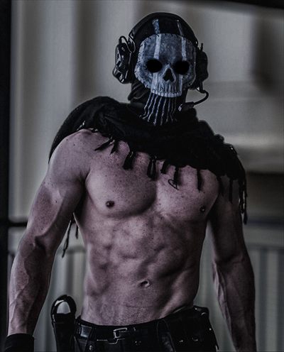 Shirtless.Shinobi