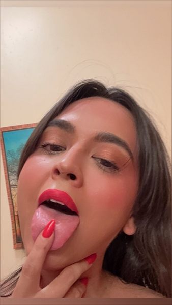 XOXO Riley